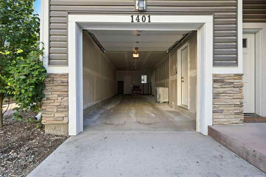 MLS® A2255939 - Unit #1401 355 Nolancrest Heights NW in Nolan Hill Calgary, Residential