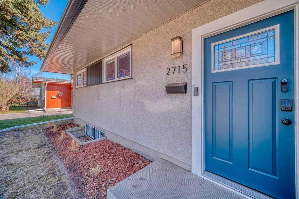 MLS® A2255940 - 2715 63 Avenue SW in Lakeview Calgary, Residential