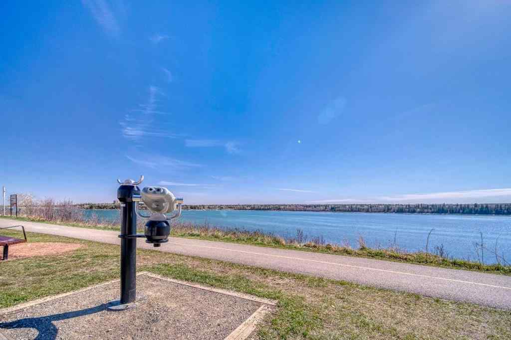 MLS® A2255940 - 2715 63 Avenue SW in Lakeview Calgary, Residential