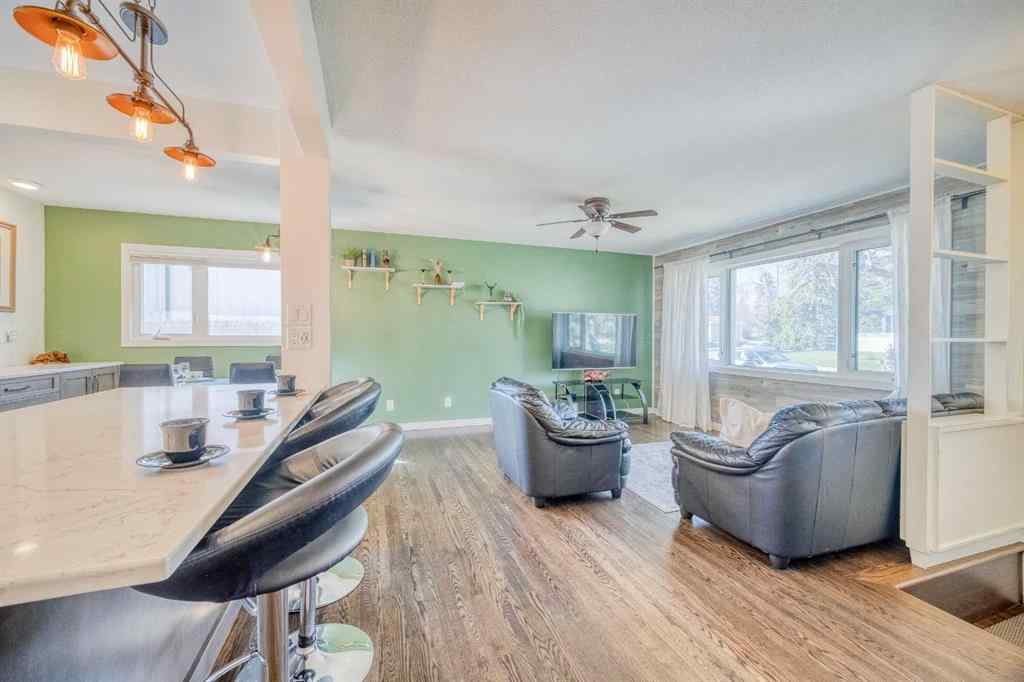 MLS® A2255940 - 2715 63 Avenue SW in Lakeview Calgary, Residential