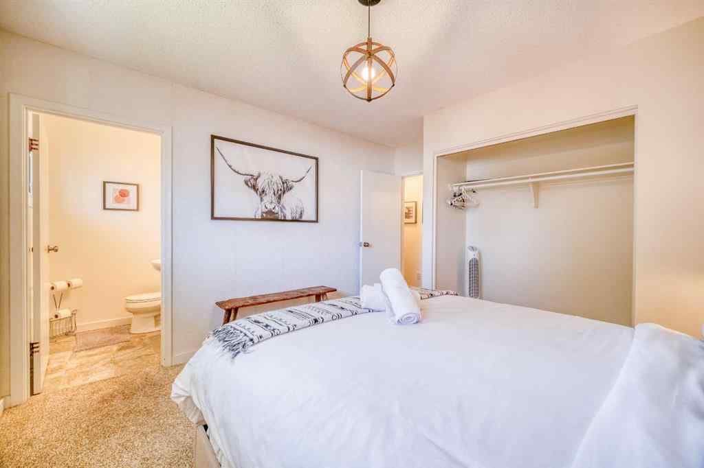 MLS® A2255940 - 2715 63 Avenue SW in Lakeview Calgary, Residential