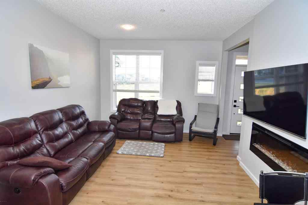 MLS® A2255944 - Unit #3 71 Lucas Street NW in Livingston Calgary, Residential