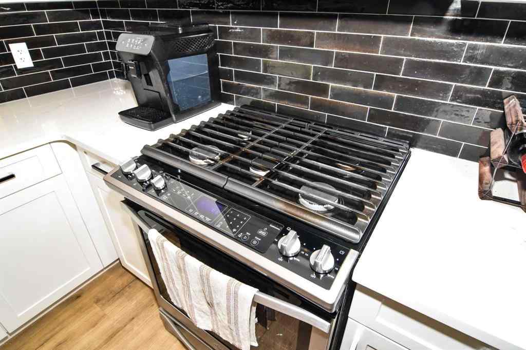 MLS® A2255944 - Unit #3 71 Lucas Street NW in Livingston Calgary, Residential
