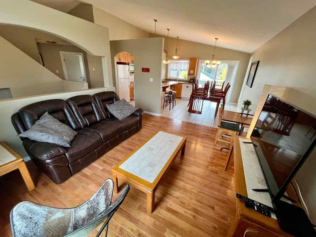 MLS® A2255946 - 294 Tocher Avenue  in Thompson Lake Hinton, Residential