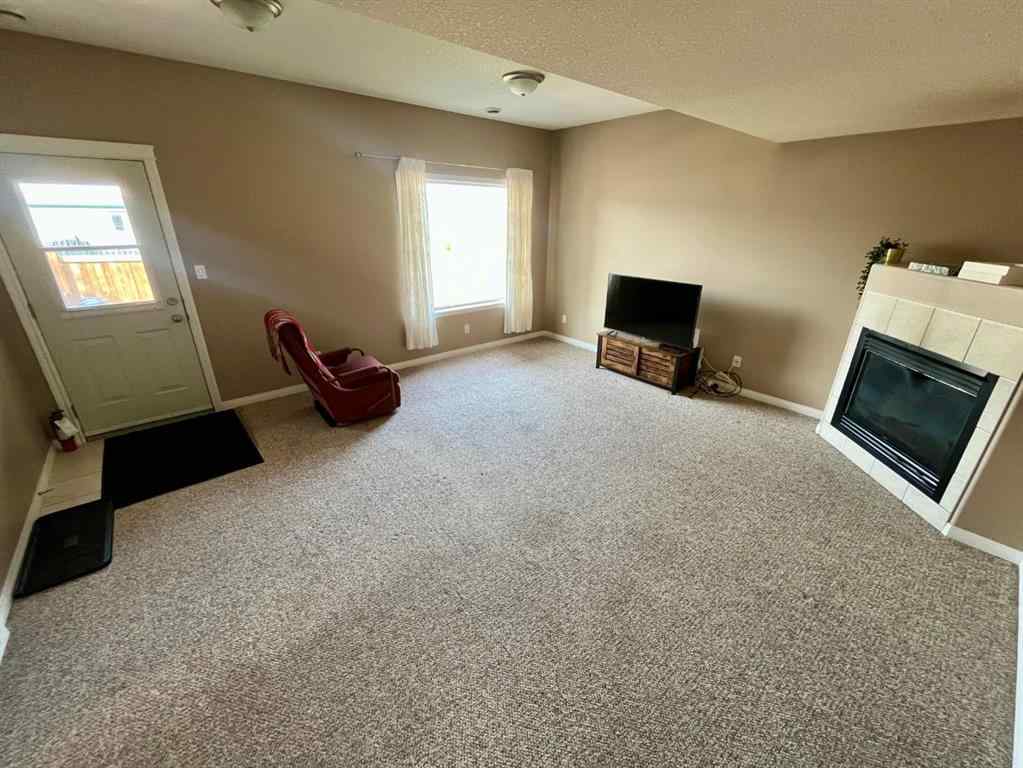 MLS® A2255946 - 294 Tocher Avenue  in Thompson Lake Hinton, Residential