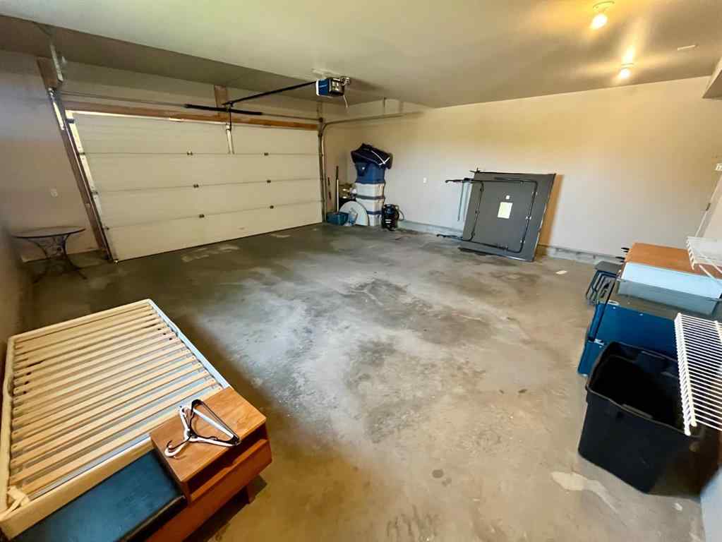 MLS® A2255946 - 294 Tocher Avenue  in Thompson Lake Hinton, Residential