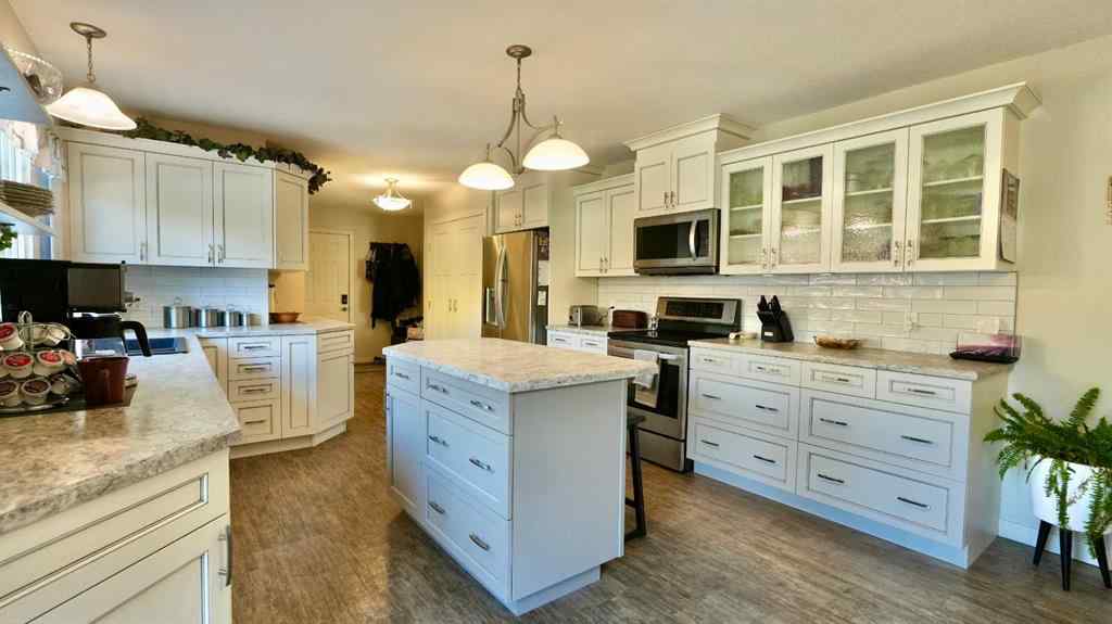 MLS® A2255948 - 233077 Highway 2   in NONE Rural Peace No. 135, M.D. of, Residential