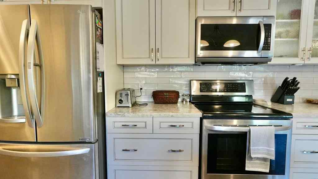 MLS® A2255948 - 233077 Highway 2   in NONE Rural Peace No. 135, M.D. of, Residential