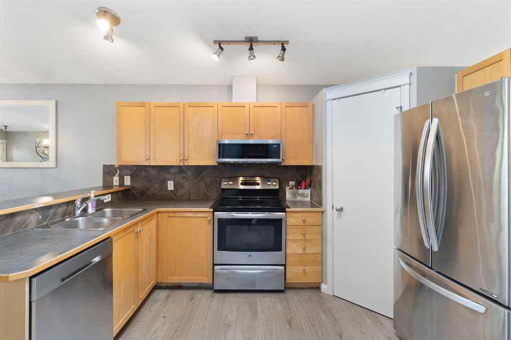 MLS® A2255951 - 96 Prestwick Heights SE in McKenzie Towne Calgary, Residential
