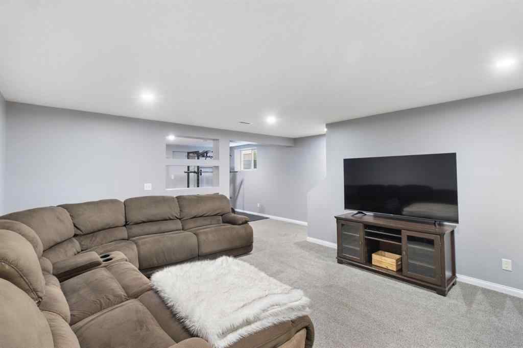 MLS® A2255951 - 96 Prestwick Heights SE in McKenzie Towne Calgary, Residential
