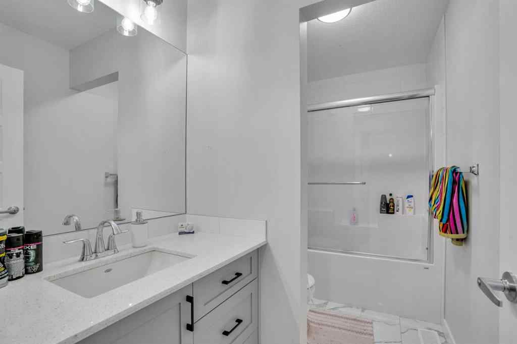 MLS® A2255958 - 15 Midgrove Drive SW in Midtown Airdrie, Residential
