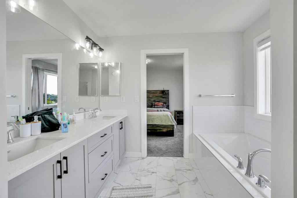 MLS® A2255958 - 15 Midgrove Drive SW in Midtown Airdrie, Residential