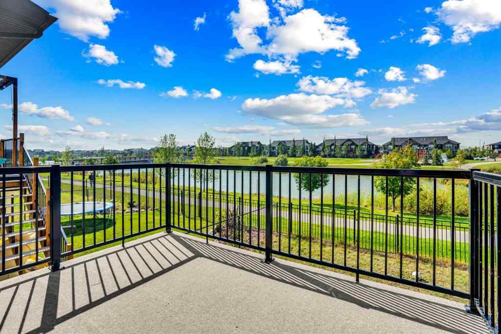 MLS® A2255958 - 15 Midgrove Drive SW in Midtown Airdrie, Residential