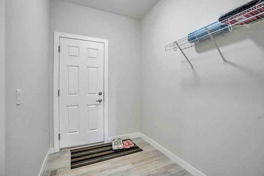 MLS® A2255958 - 15 Midgrove Drive SW in Midtown Airdrie, Residential