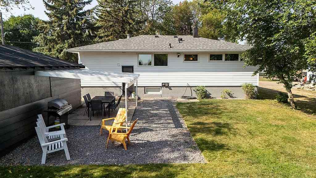 MLS® A2255959 - 3527 43 Avenue  in Mountview Red Deer, Residential