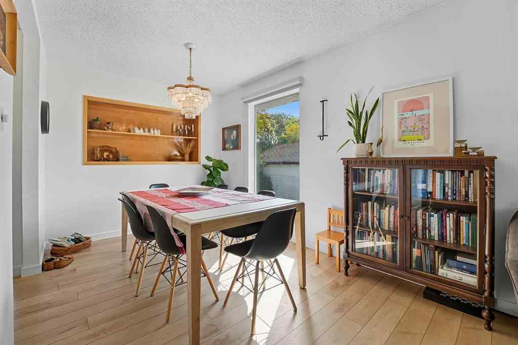 MLS® A2255959 - 3527 43 Avenue  in Mountview Red Deer, Residential