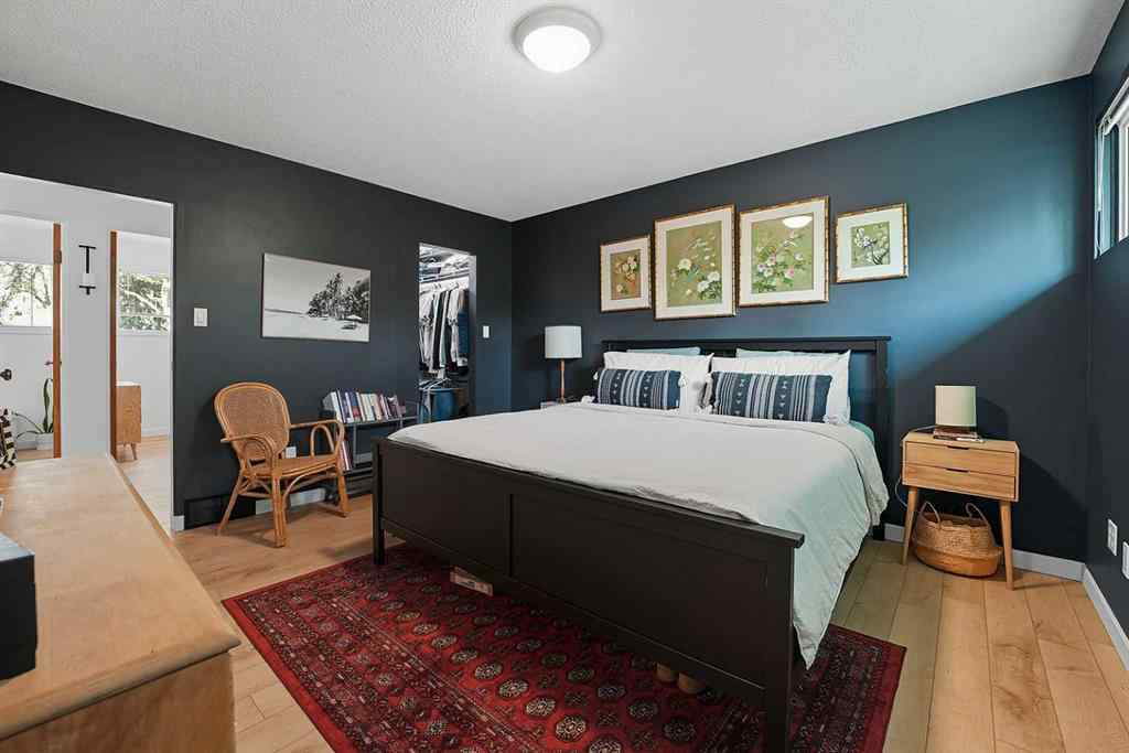 MLS® A2255959 - 3527 43 Avenue  in Mountview Red Deer, Residential