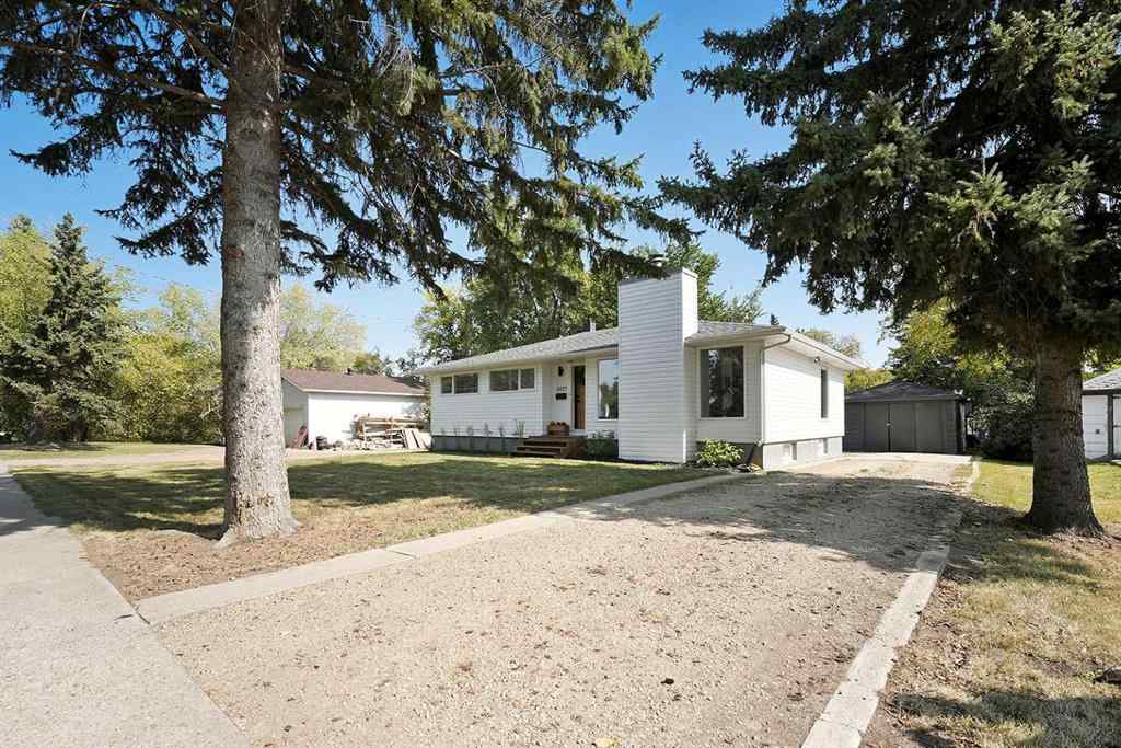 MLS® A2255959 - 3527 43 Avenue  in Mountview Red Deer, Residential