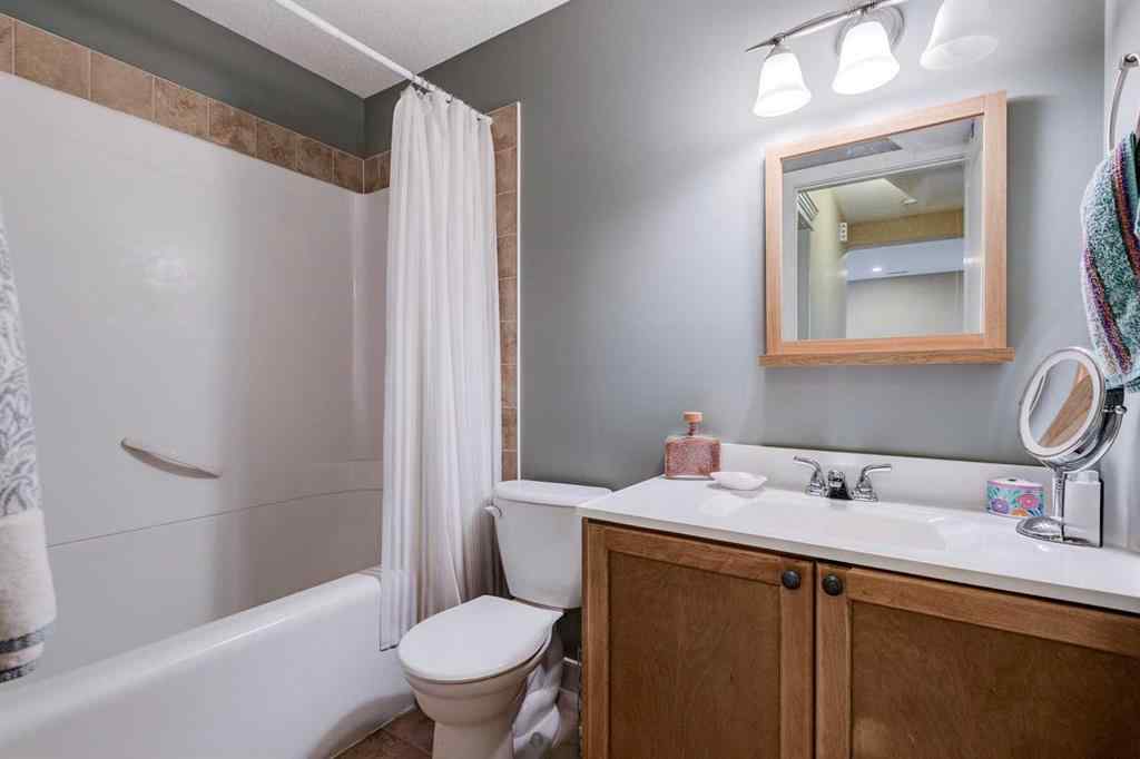 MLS® A2255966 - 307 Crystal Green Rise  in Crystal Green Okotoks, Residential