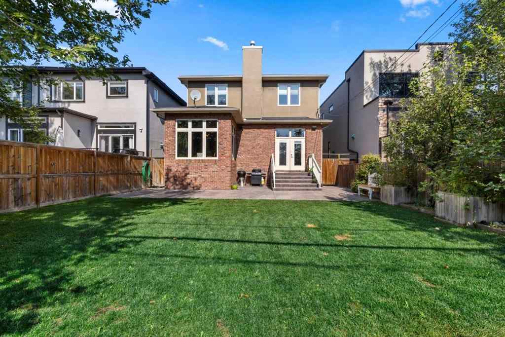 MLS® A2255967 - 627 27 Avenue NE in Winston Heights/Mountview Calgary, Residential