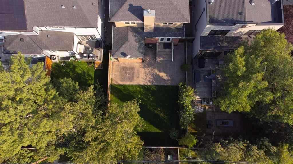 MLS® A2255967 - 627 27 Avenue NE in Winston Heights/Mountview Calgary, Residential