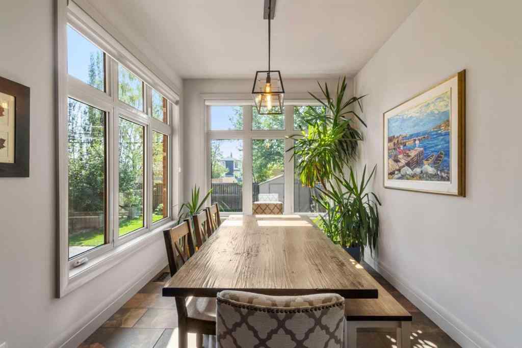MLS® A2255967 - 627 27 Avenue NE in Winston Heights/Mountview Calgary, Residential