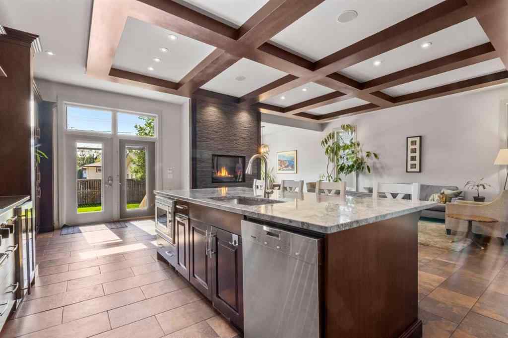 MLS® A2255967 - 627 27 Avenue NE in Winston Heights/Mountview Calgary, Residential