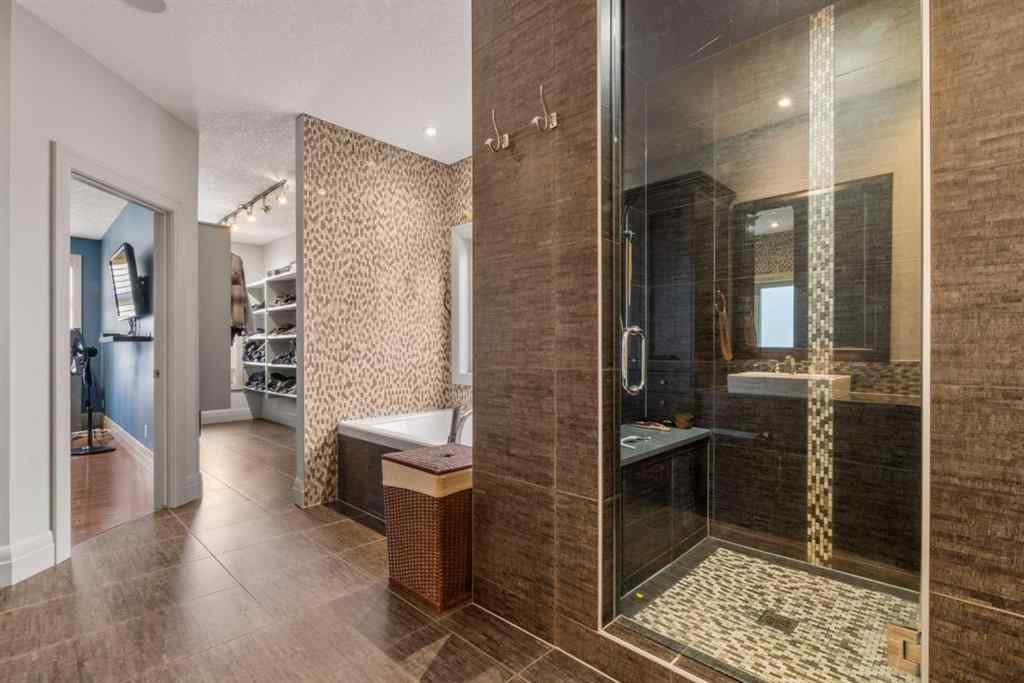 MLS® A2255967 - 627 27 Avenue NE in Winston Heights/Mountview Calgary, Residential