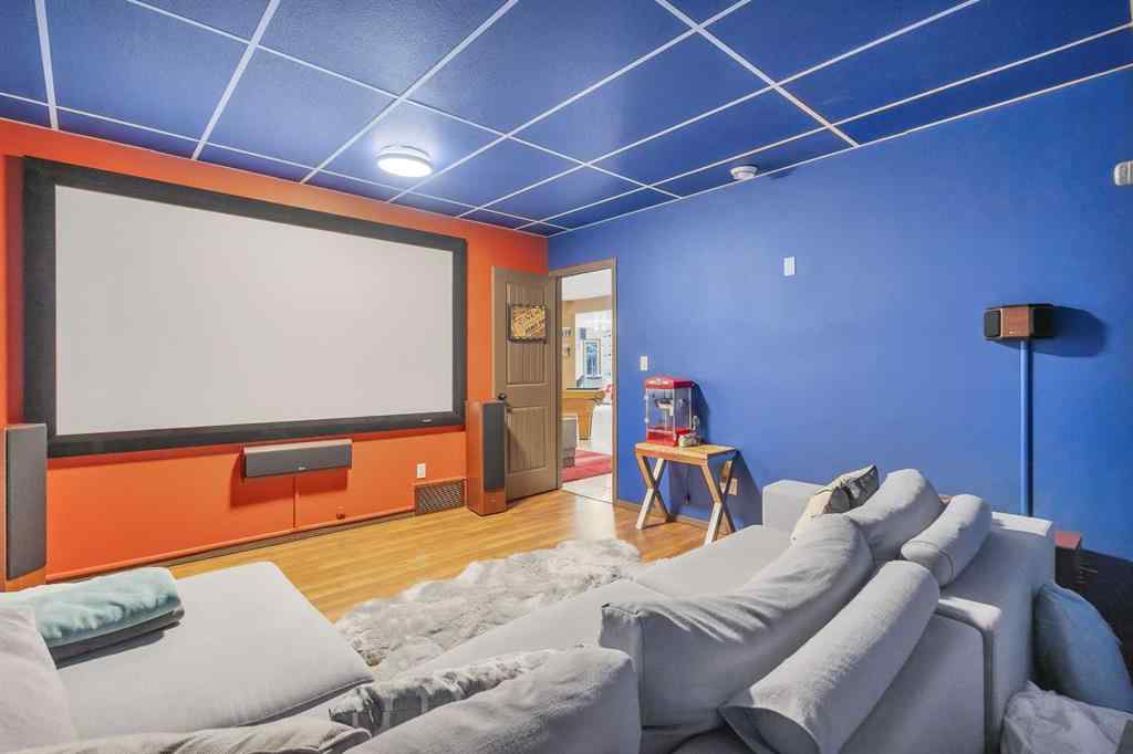 MLS® A2255972 - 7402 61 Street  in Rocky Mtn House Rocky Mountain House, Residential
