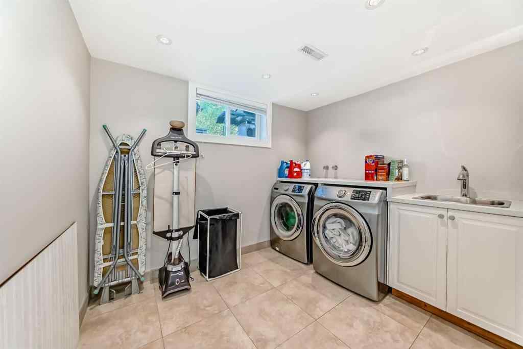 MLS® A2255976 - 2712 32 Avenue SW in Richmond Calgary, Residential