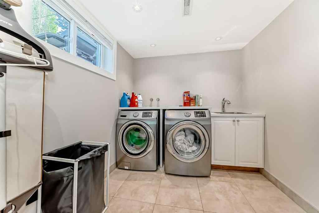 MLS® A2255976 - 2712 32 Avenue SW in Richmond Calgary, Residential