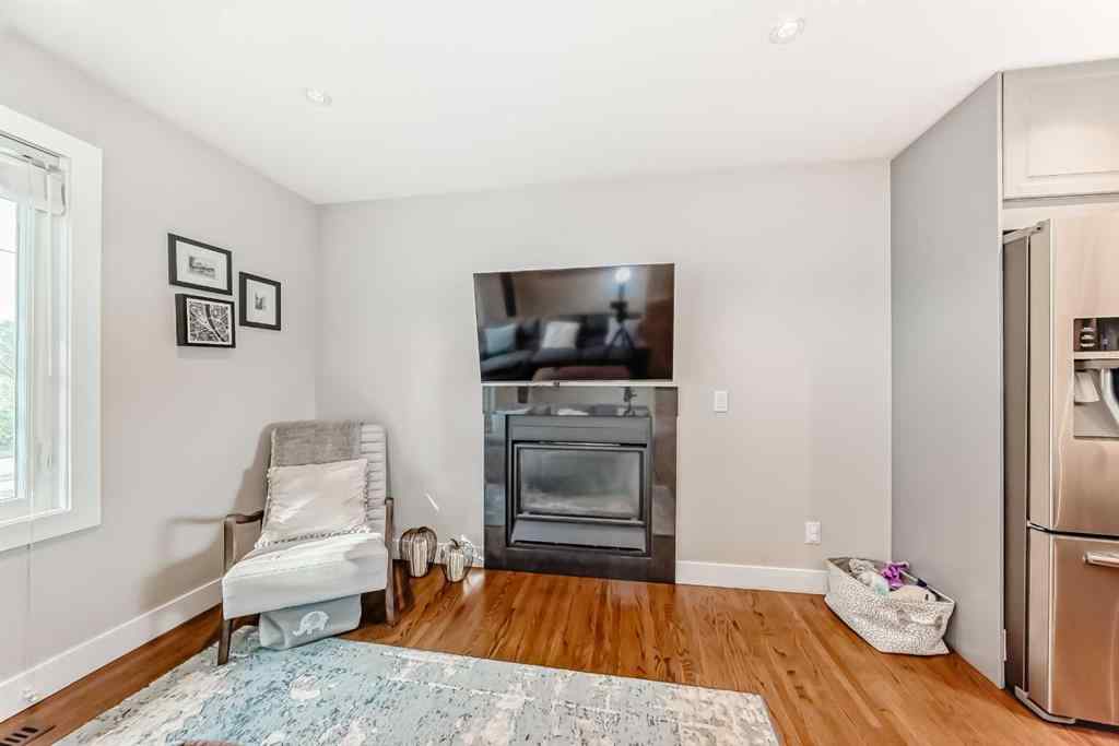 MLS® A2255976 - 2712 32 Avenue SW in Richmond Calgary, Residential