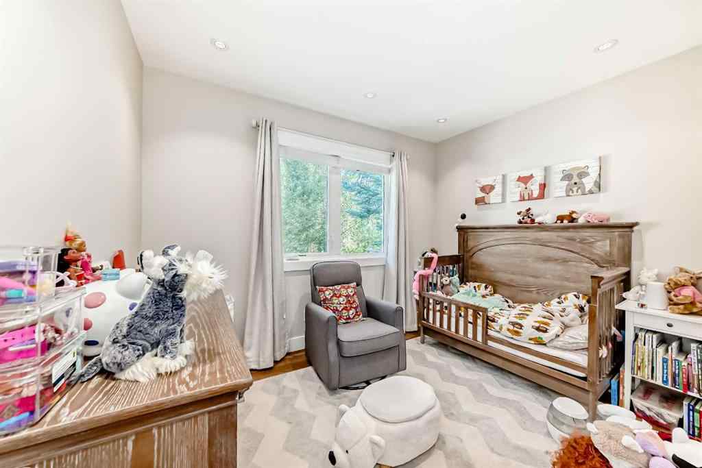 MLS® A2255976 - 2712 32 Avenue SW in Richmond Calgary, Residential