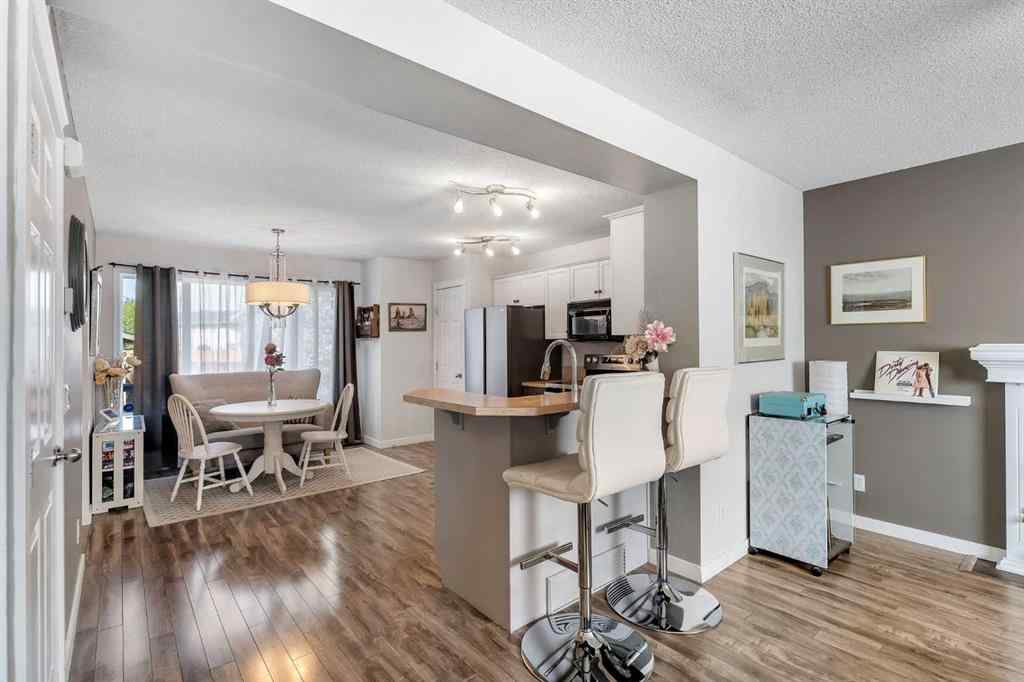 MLS® A2255984 - 270 Sagewood Gardens SW in Sagewood Airdrie, Residential