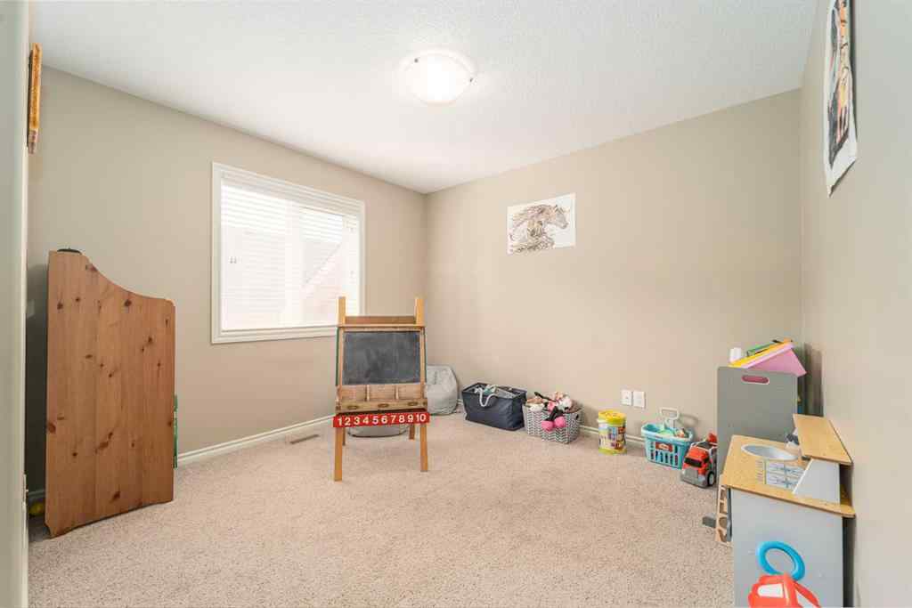MLS® A2255988 - 189 Grizzly Terrace N in Uplands Lethbridge, Residential