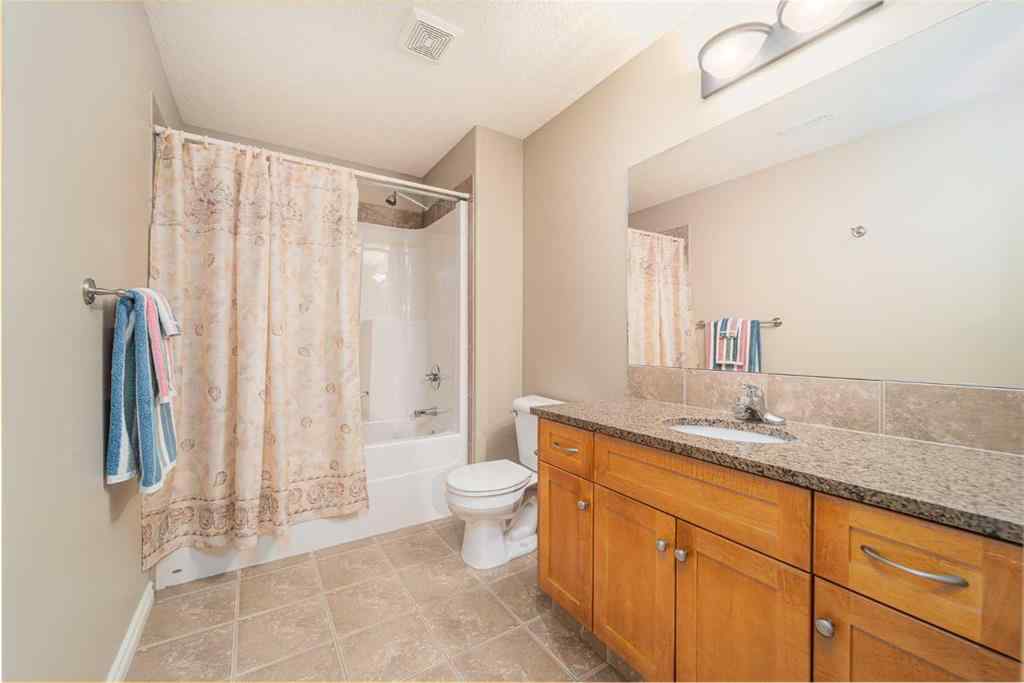 MLS® A2255988 - 189 Grizzly Terrace N in Uplands Lethbridge, Residential