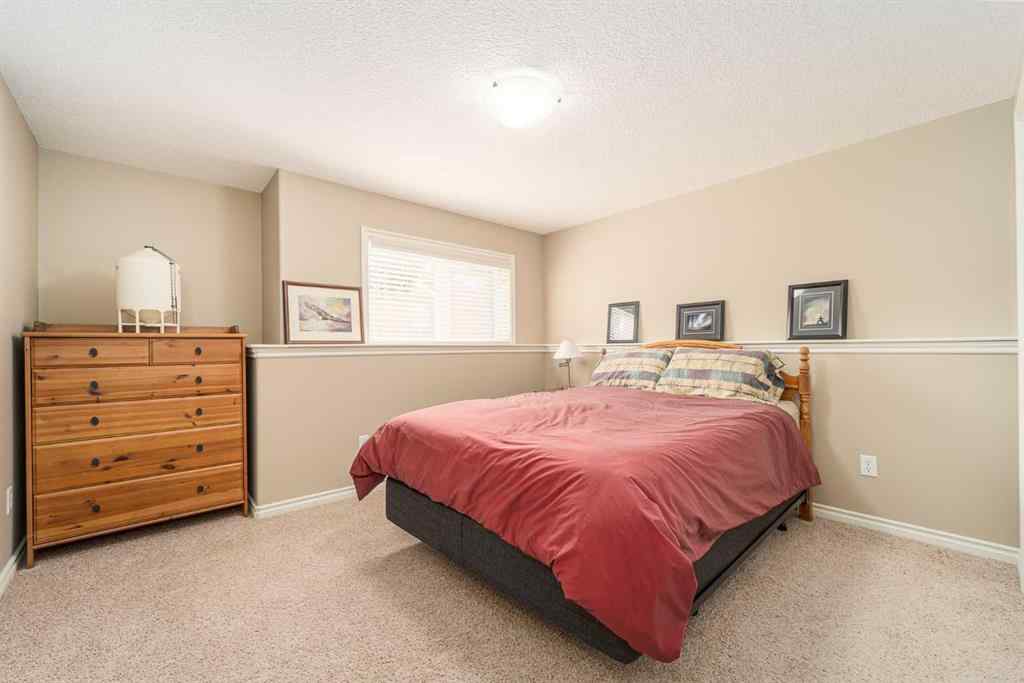 MLS® A2255988 - 189 Grizzly Terrace N in Uplands Lethbridge, Residential