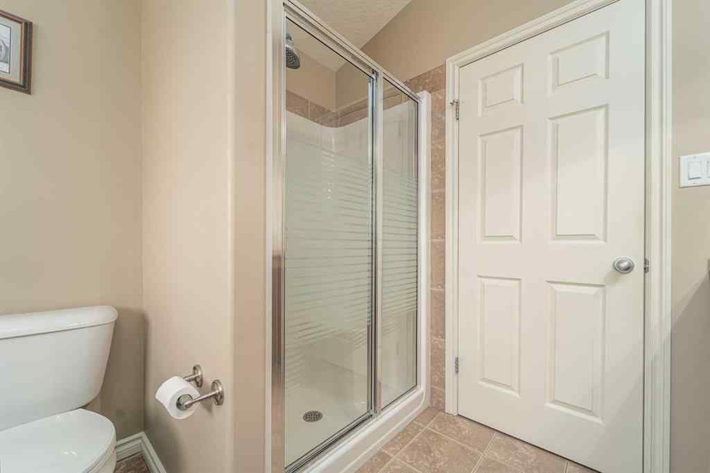 MLS® A2255988 - 189 Grizzly Terrace N in Uplands Lethbridge, Residential