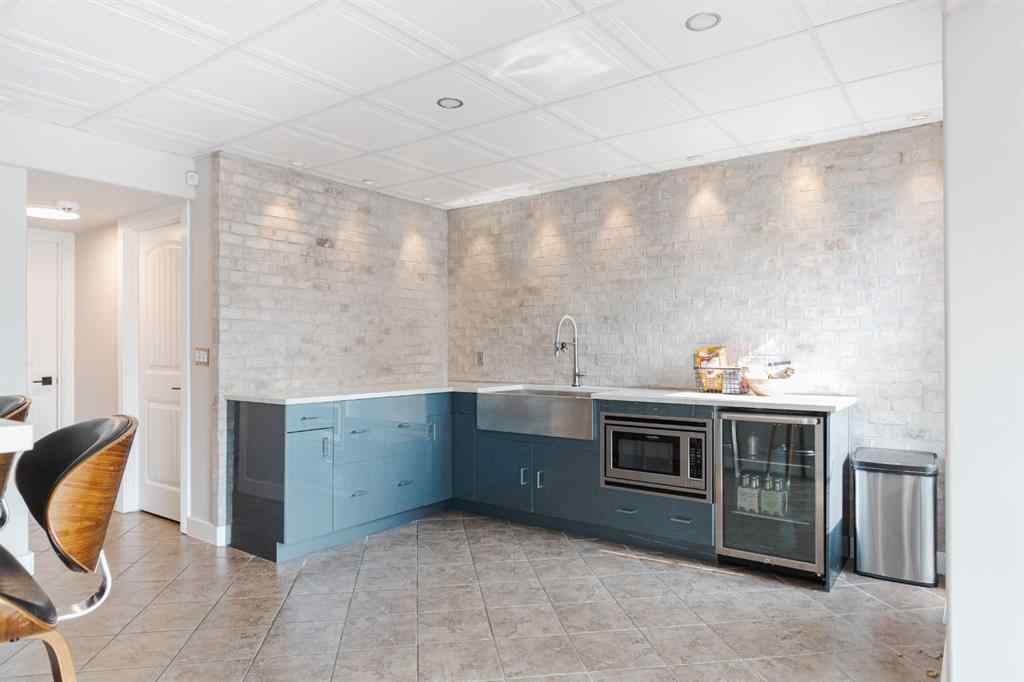 MLS® A2255995 - 223 Rattlepan Creek Crescent  in Timberlea Fort McMurray, Residential