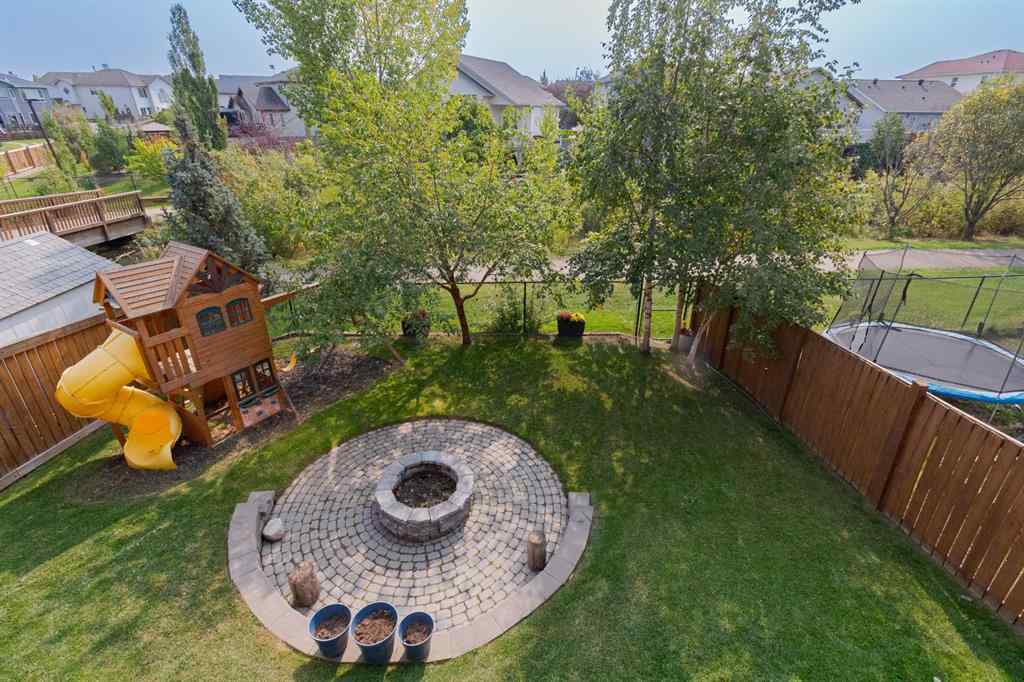 MLS® A2255995 - 223 Rattlepan Creek Crescent  in Timberlea Fort McMurray, Residential