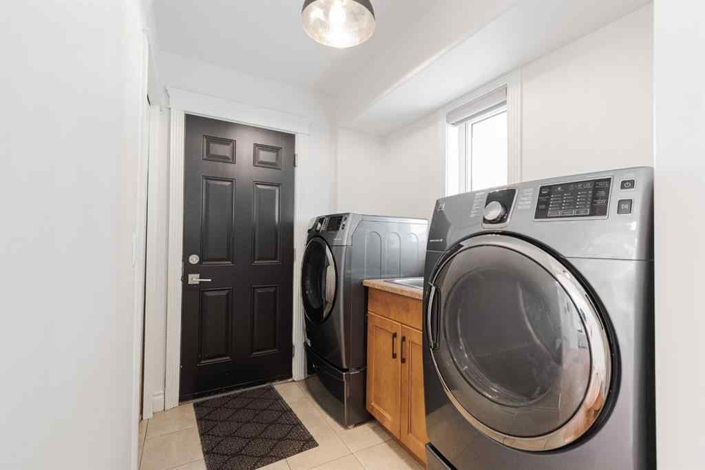 MLS® A2255995 - 223 Rattlepan Creek Crescent  in Timberlea Fort McMurray, Residential