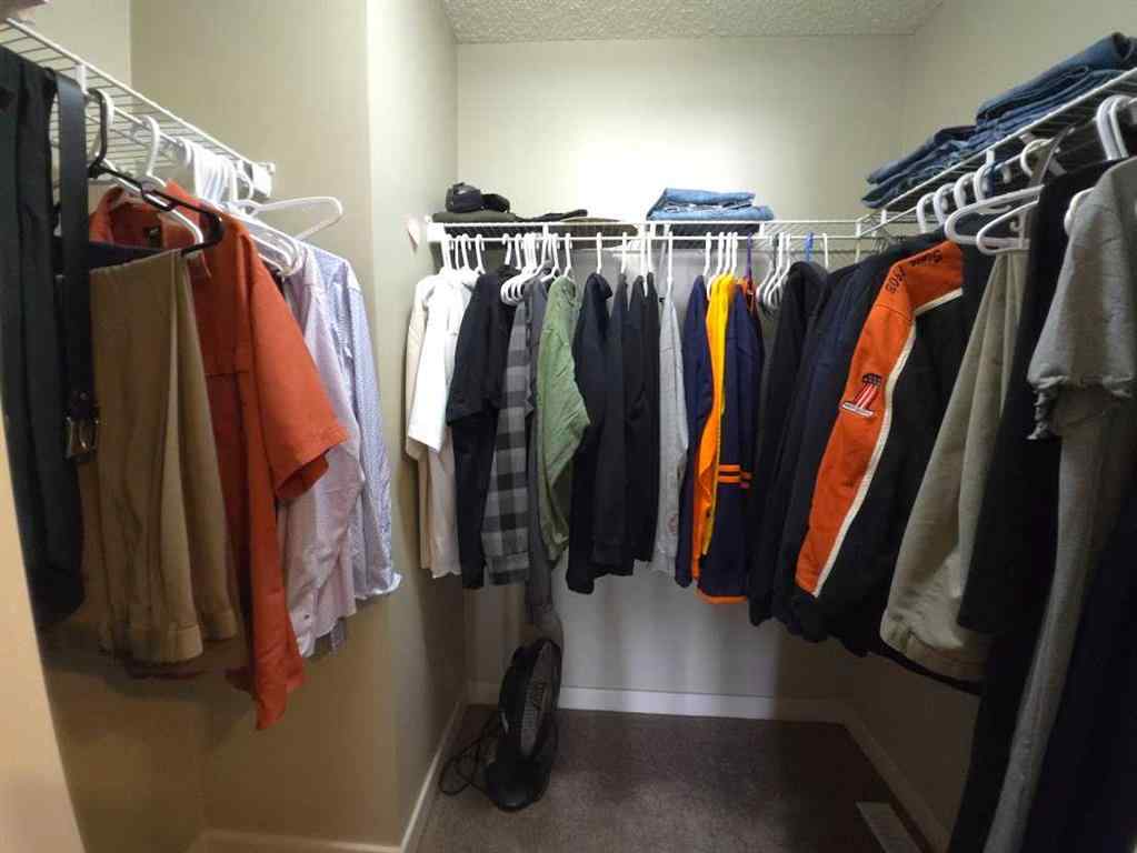 MLS® A2255998 - 1694 Cunningham Way SW in Callaghan Edmonton, Residential