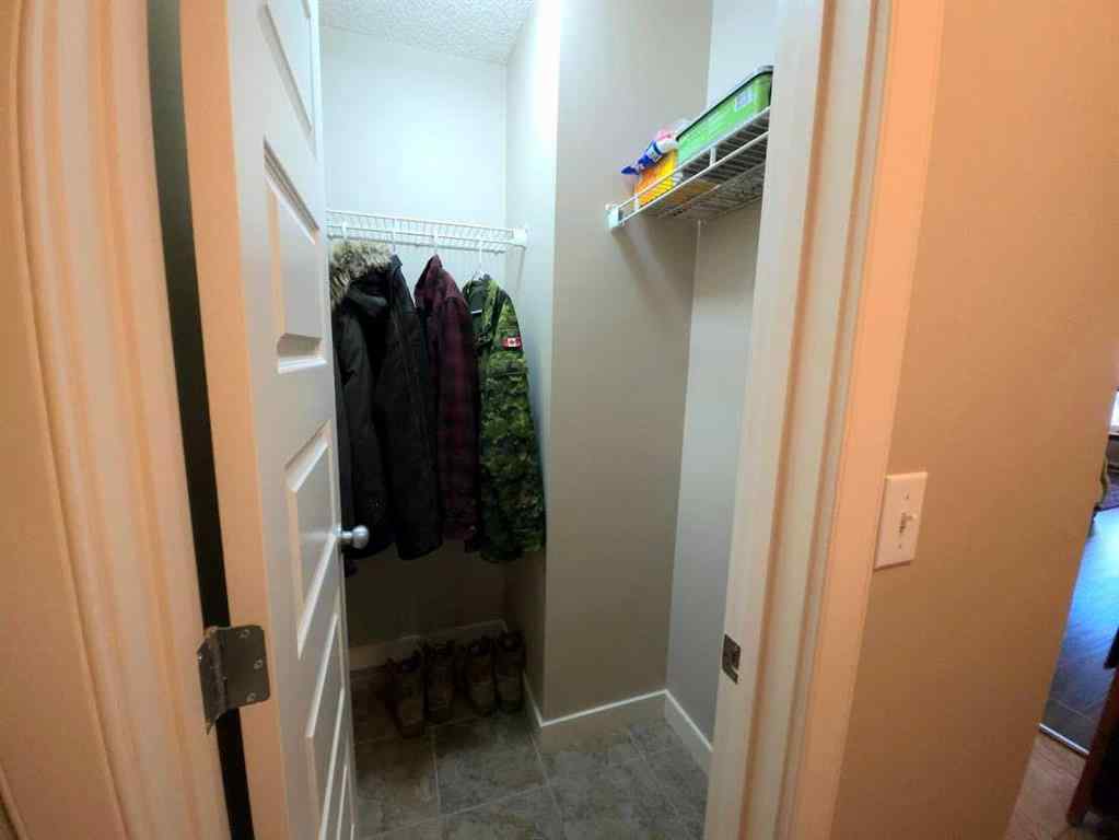 MLS® A2255998 - 1694 Cunningham Way SW in Callaghan Edmonton, Residential