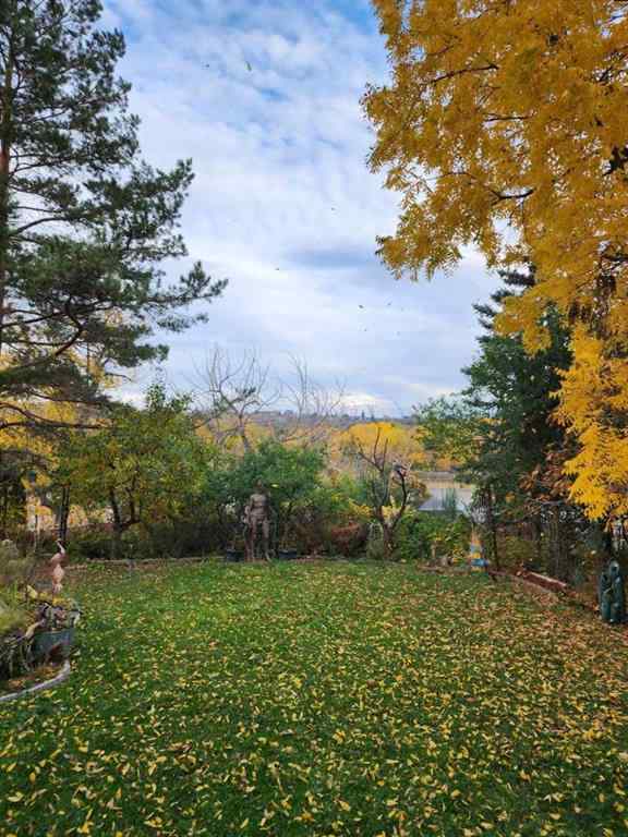 MLS® A2256002 - 176 1 Street SW in SW Hill Medicine Hat, Residential