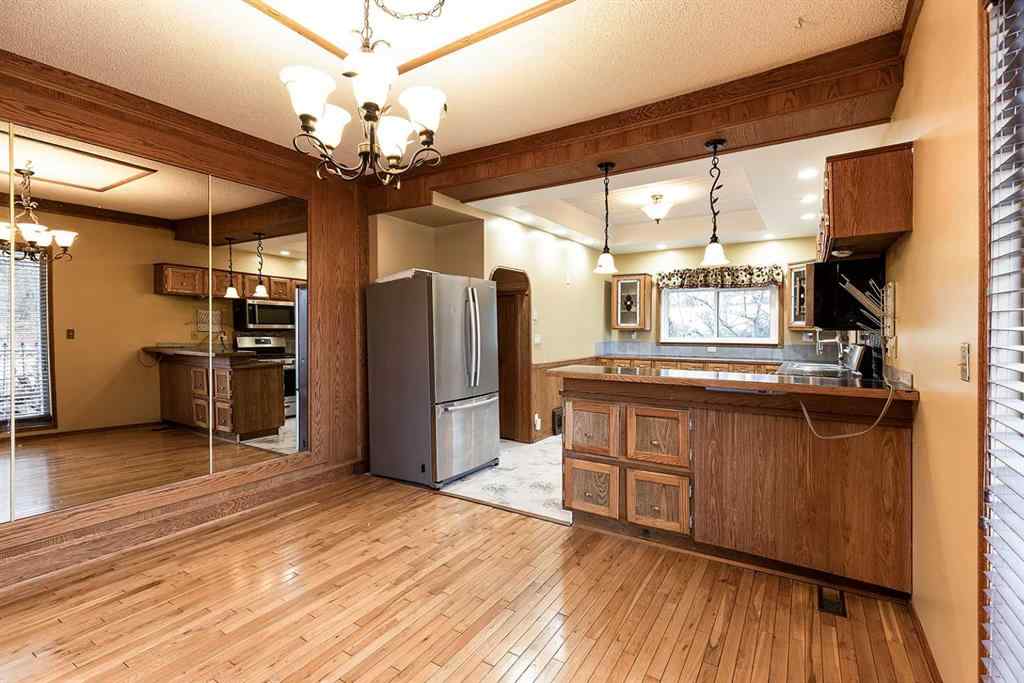 MLS® A2256002 - 176 1 Street SW in SW Hill Medicine Hat, Residential