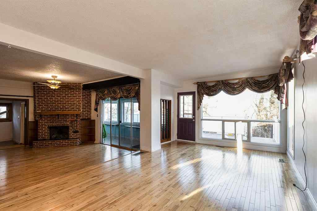 MLS® A2256002 - 176 1 Street SW in SW Hill Medicine Hat, Residential