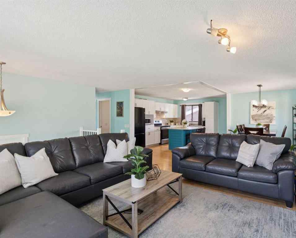 MLS® A2256005 - 14 Glenhill Crescent  in Glenbow Cochrane, Residential