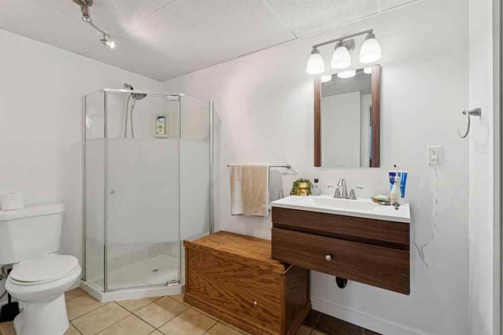 MLS® A2256005 - 14 Glenhill Crescent  in Glenbow Cochrane, Residential