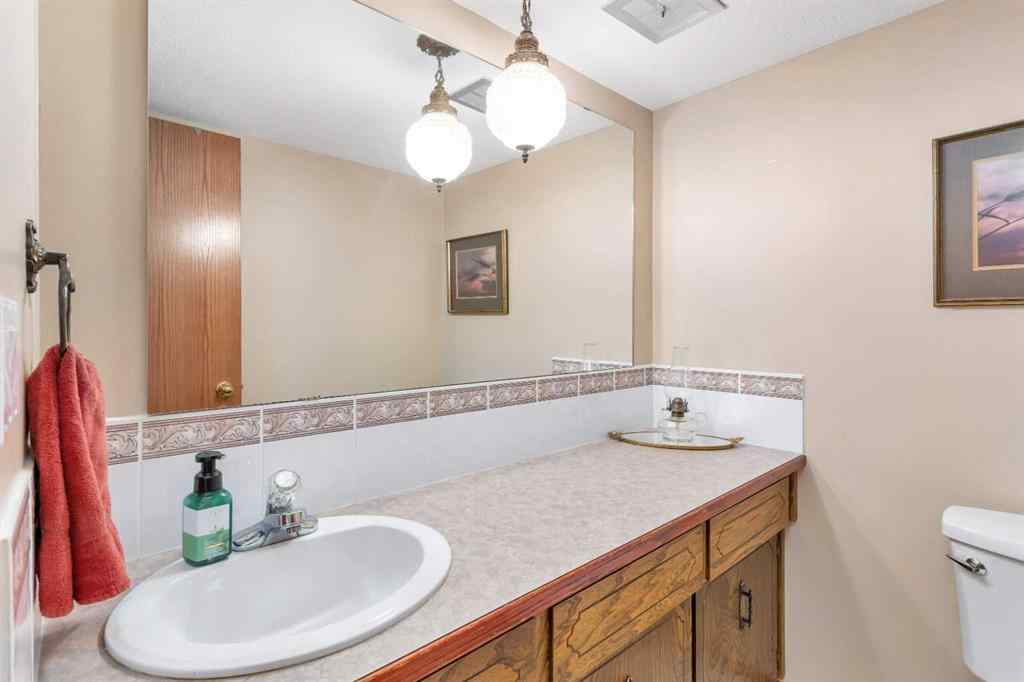 MLS® A2256006 - 83 Oberlin Avenue  in Oriole Park Red Deer, Residential