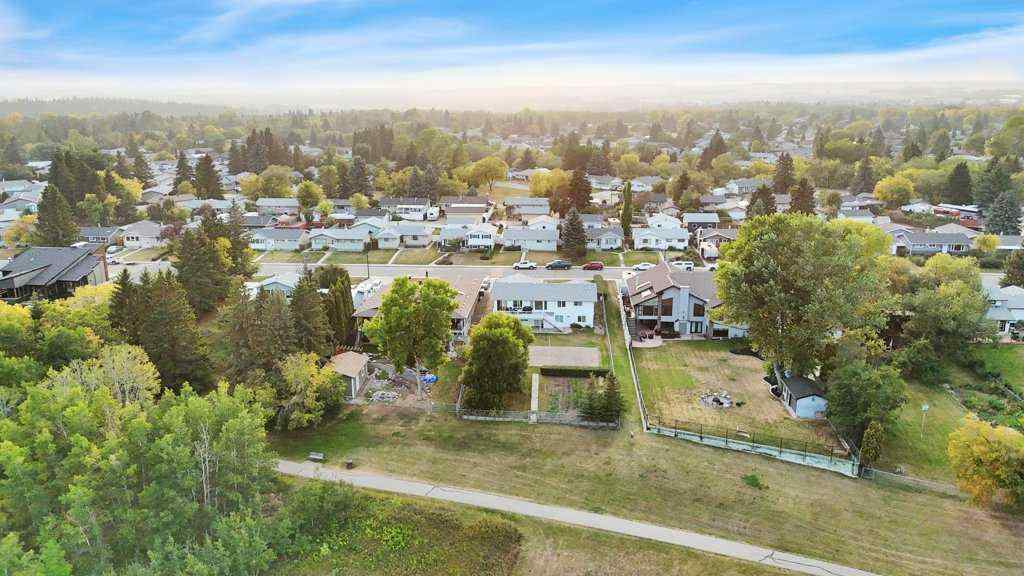 MLS® A2256006 - 83 Oberlin Avenue  in Oriole Park Red Deer, Residential